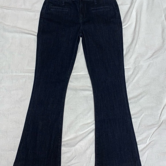Express Slim Flare Mid Rise Size 8R - Picture 4 of 10